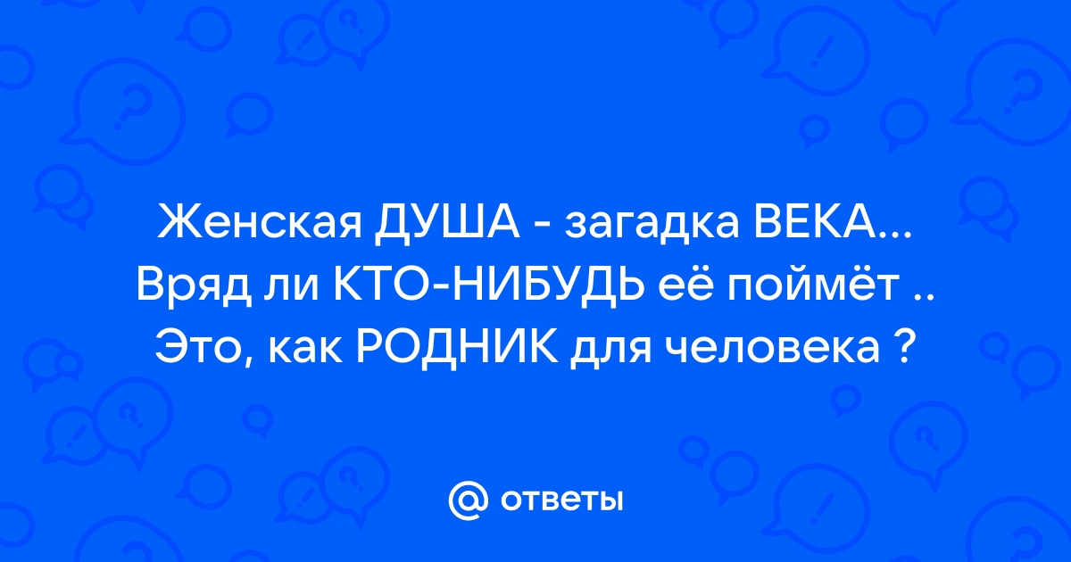 Красивые улыбающиеся девушки после душа в белом полотенце